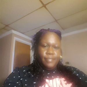 Meet your Posher, Latandra